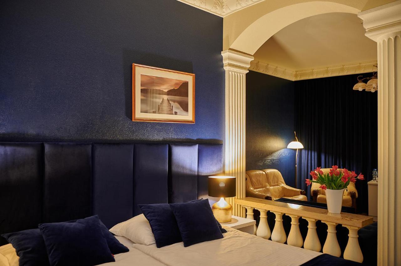 Hotel Royal